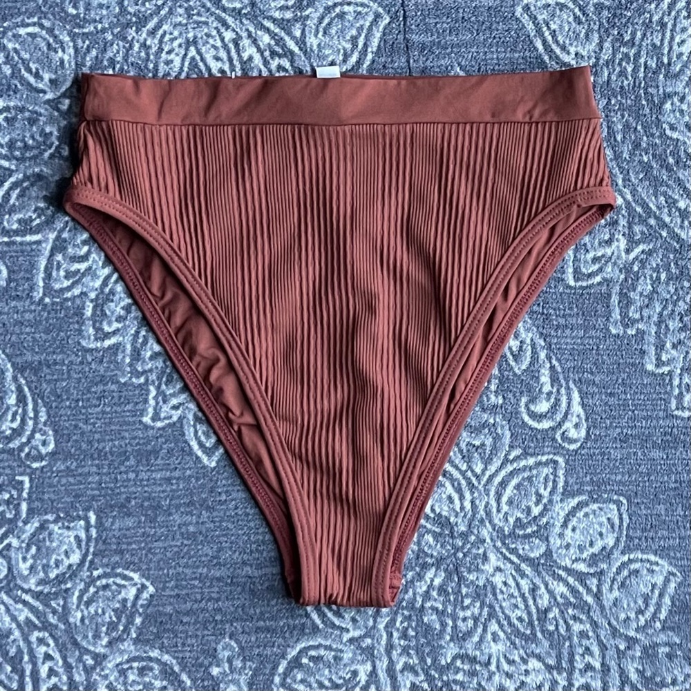 L*Space Pointelle Rib Frenchi Bikini Bottom Large